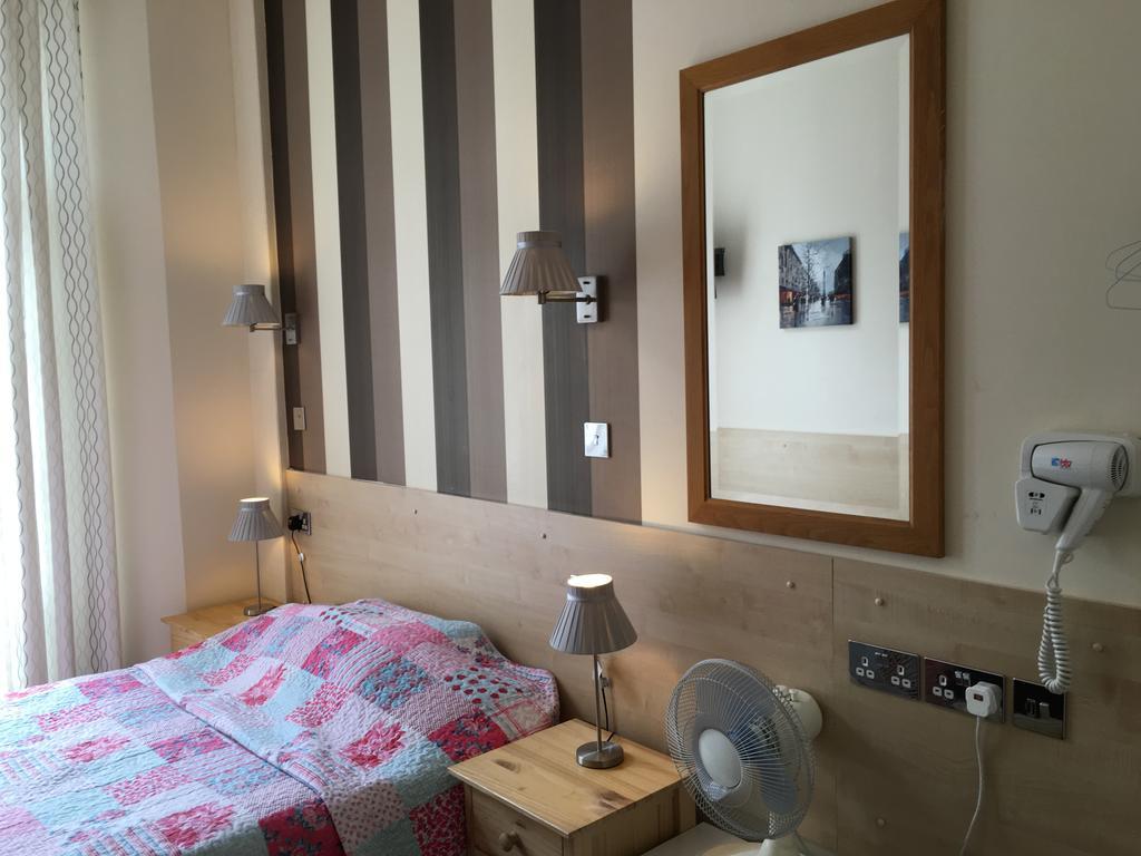 Hotel St George London